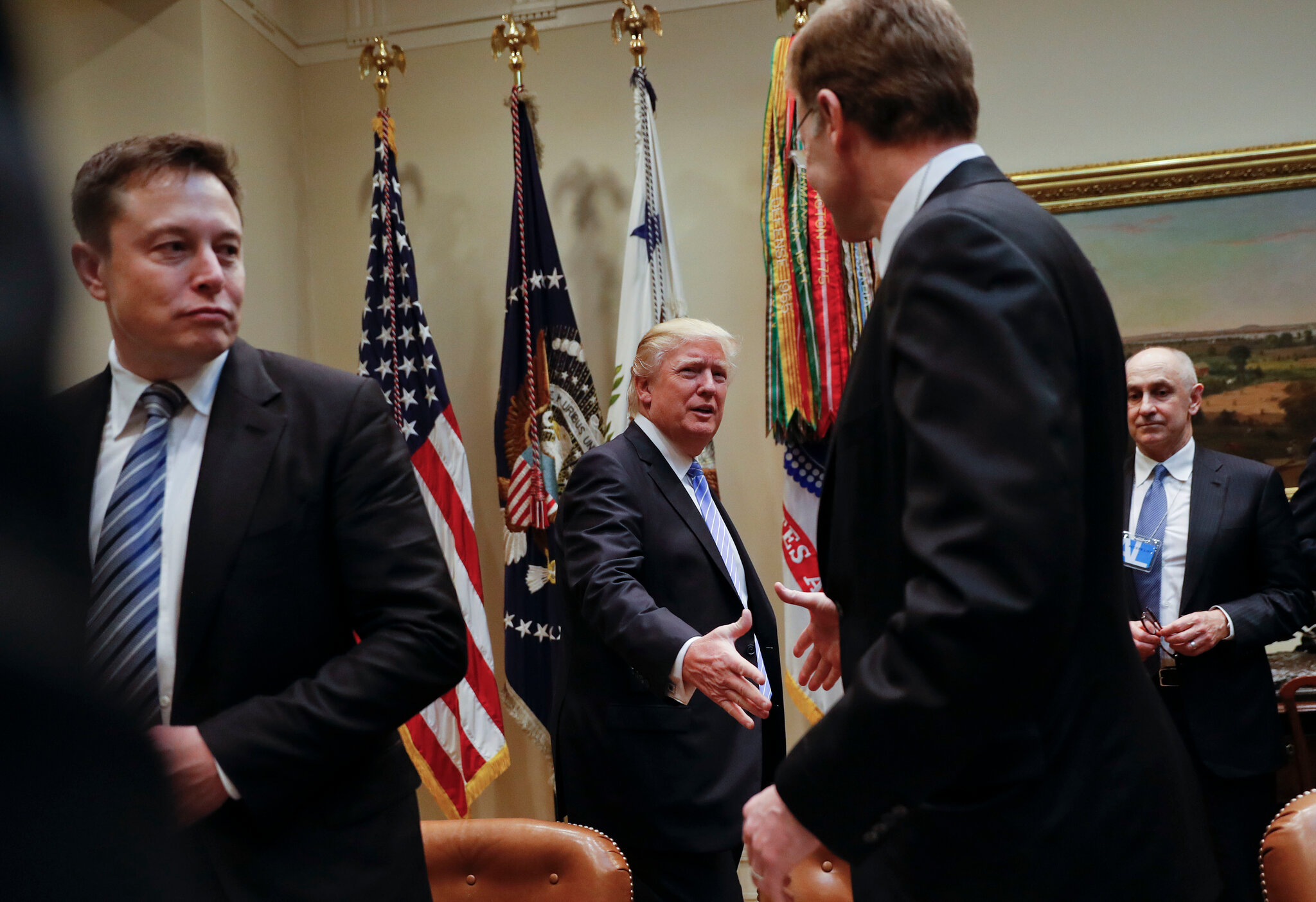 Donald Trump, Seeking Cash Infusion, Meets With Elon Musk The New