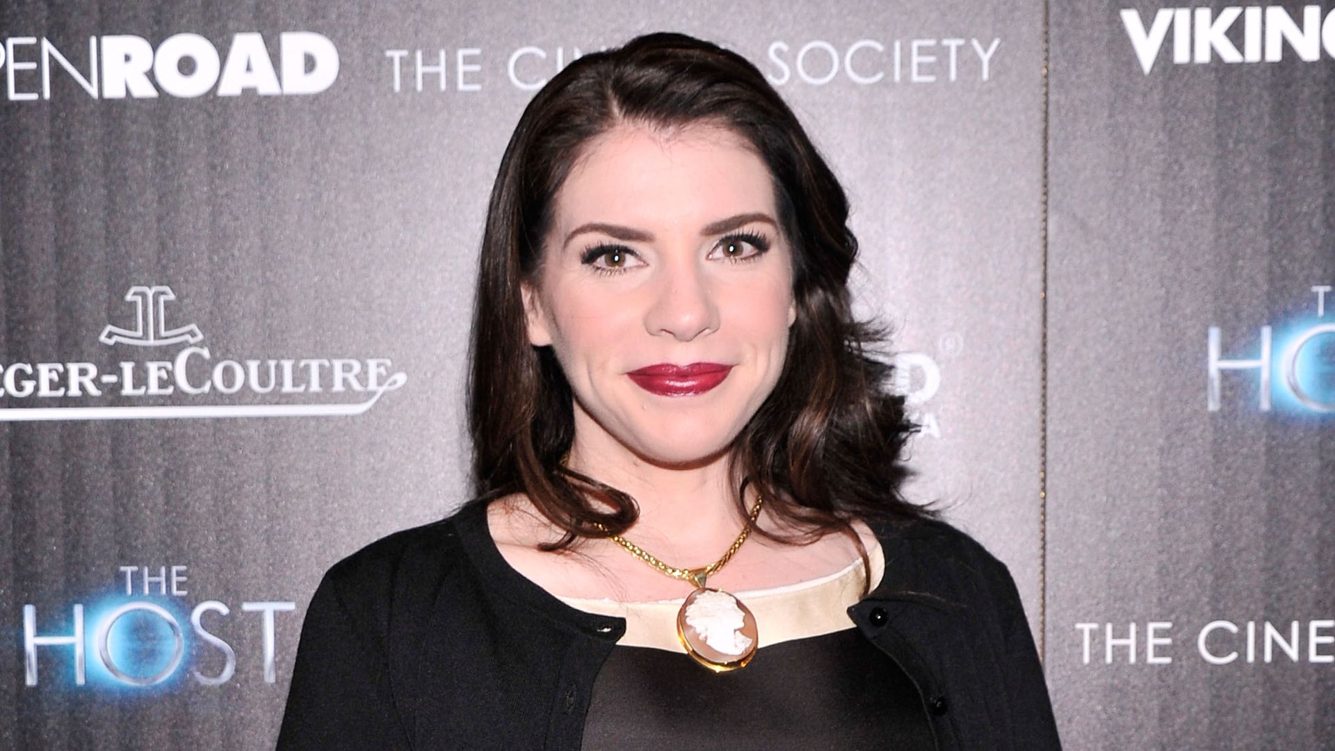 Stephenie Meyer Net Worth 120 Million From Twilight Series