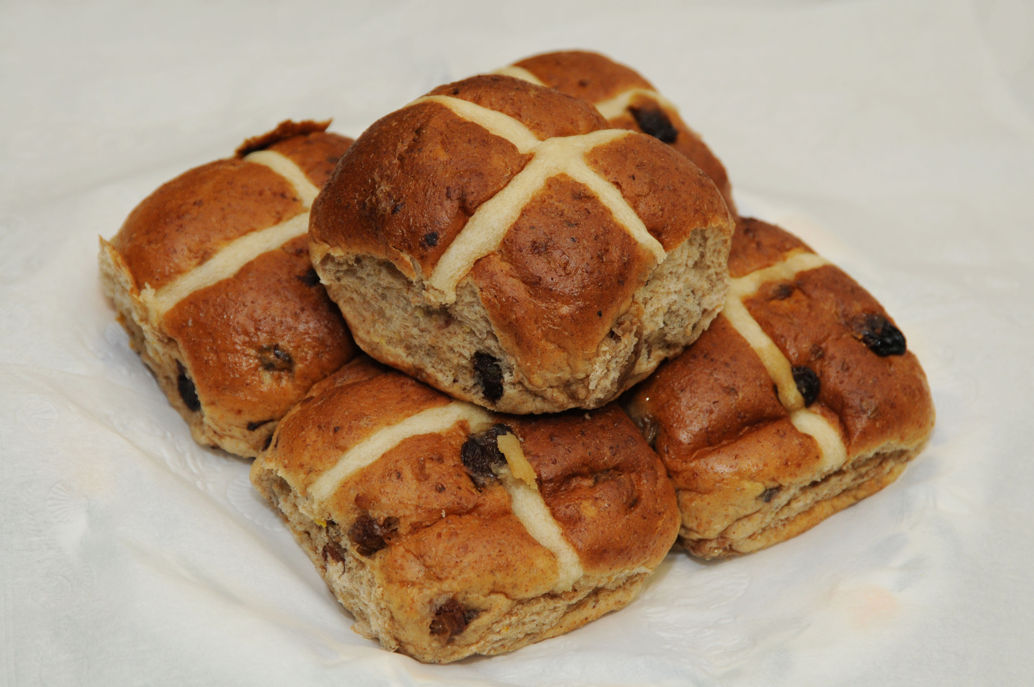 FileHot cross bun.jpg Wikimedia Commons