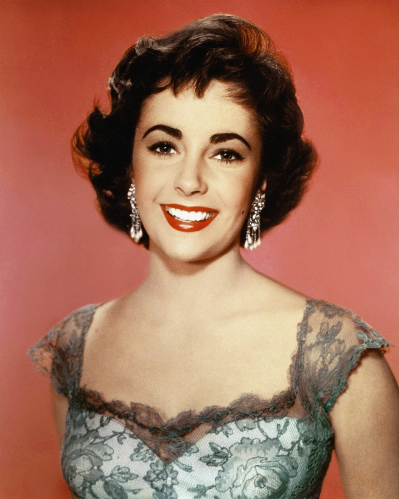 Elizabeth Taylor Net Worth 2024 Net Worth Roll