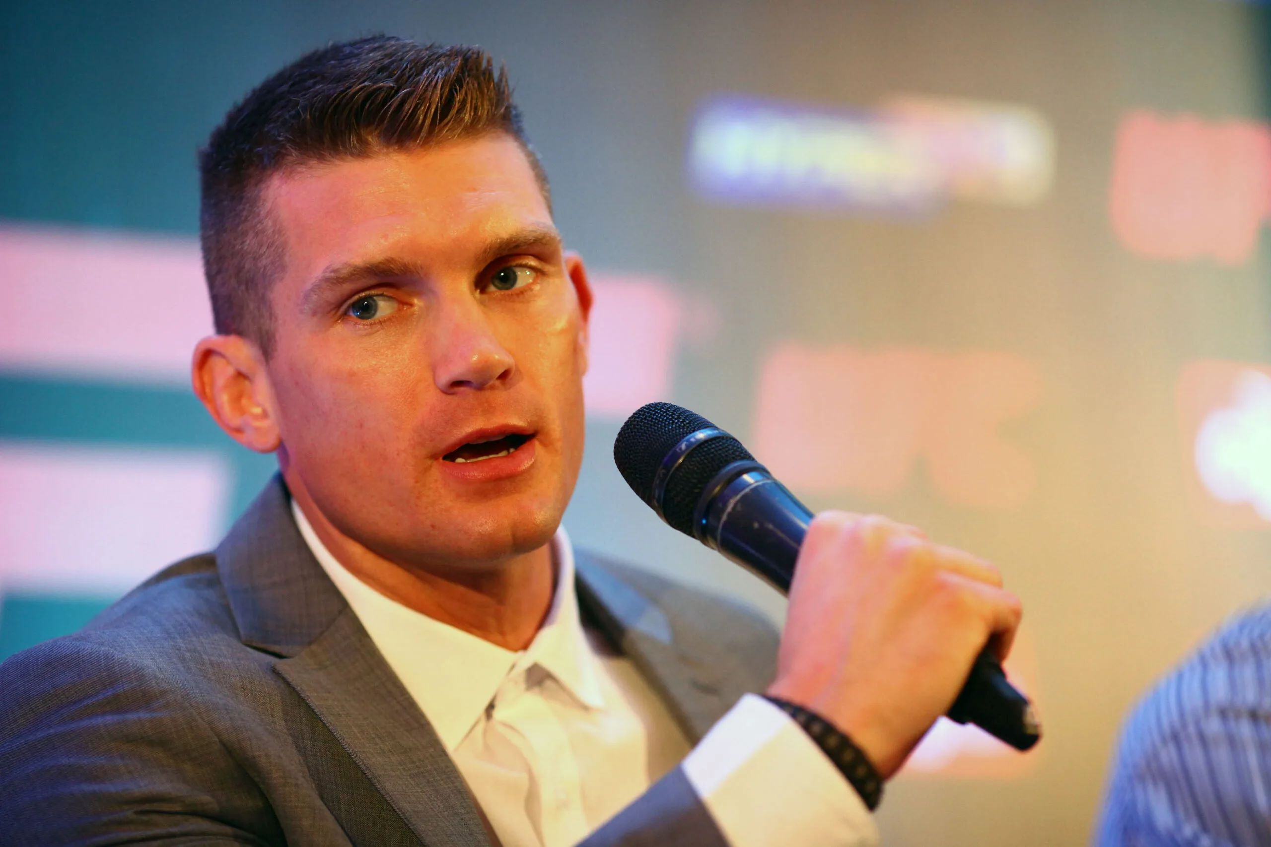 12 Enigmatic Facts About Stephen Thompson