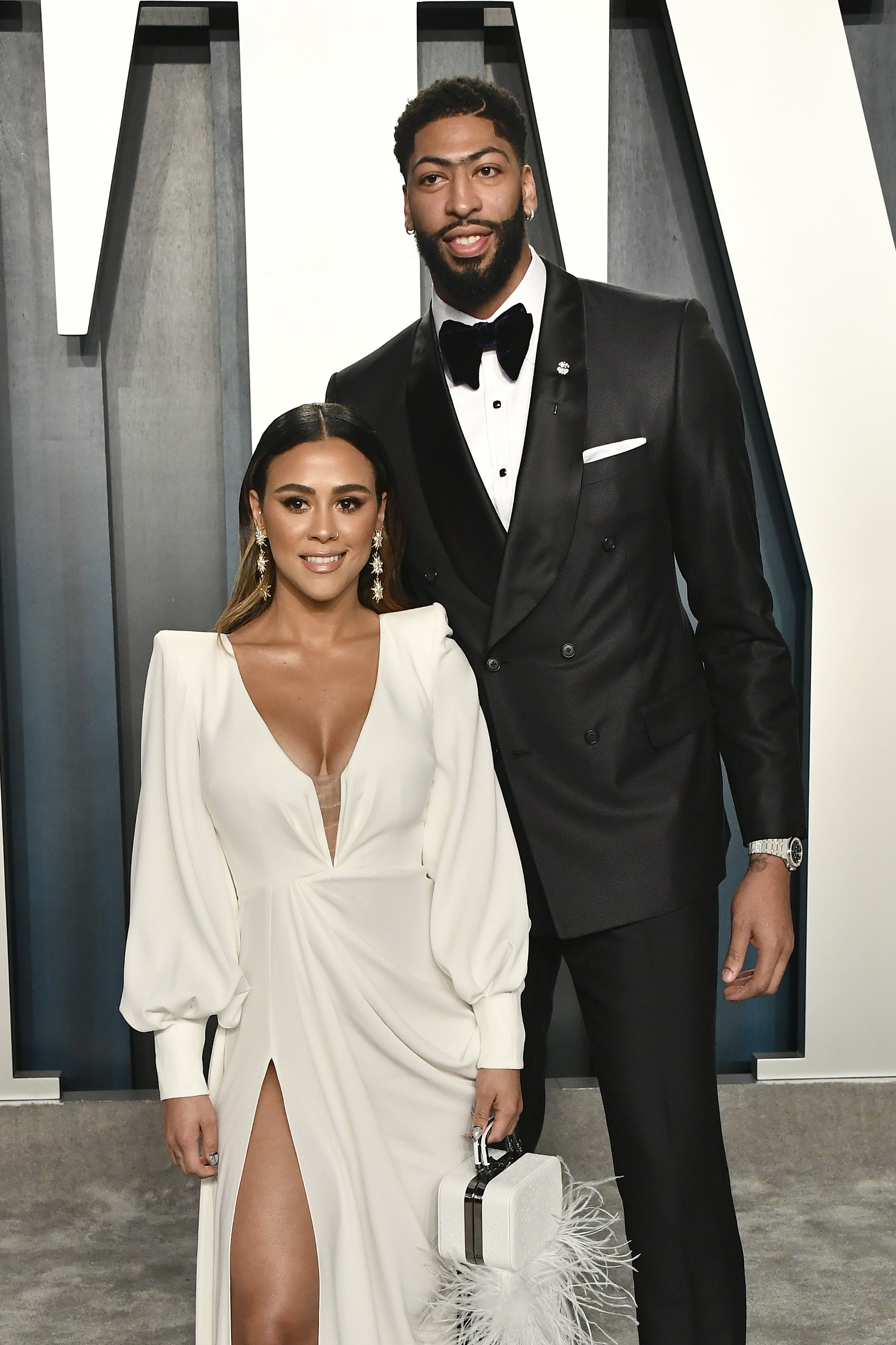 Unveiling The Life Of Anthony Davis' Wife A Journey Of Love And Support