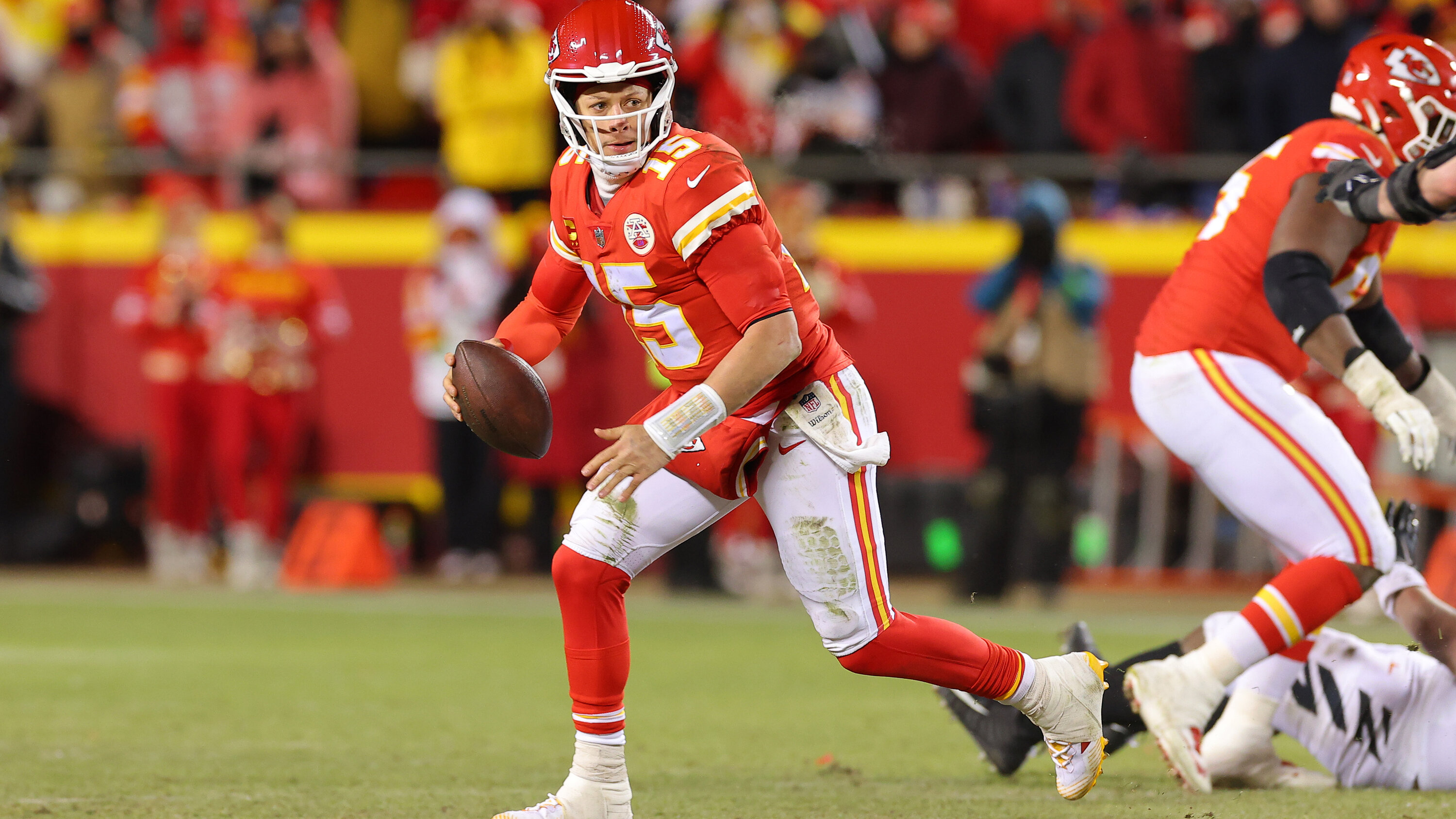 Patrick Mahomes Wins 2nd NFL MVP Award As Quarterback Guard Changes